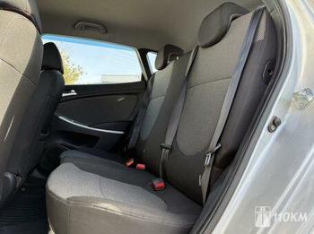 Hyundai, Solaris, 1400, 123, бензин, хэтчбек, механика, передний привод, среднее состояние, левый, серебряный, 725 000 ₽