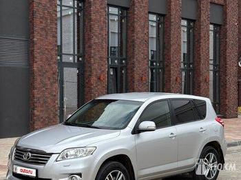 Toyota, RAV4, 2000, 148, бензин, внедорожник, вариатор, полный привод, среднее состояние, левый, серебряный, 1 190 000 ₽