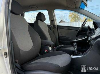 Hyundai, Solaris, 1400, 123, бензин, хэтчбек, механика, передний привод, среднее состояние, левый, серебряный, 725 000 ₽