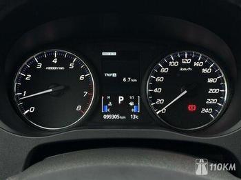 Mitsubishi, Outlander, 2000, 146, бензин, внедорожник, вариатор, полный привод, среднее состояние, левый, белый, 1 890 000 ₽