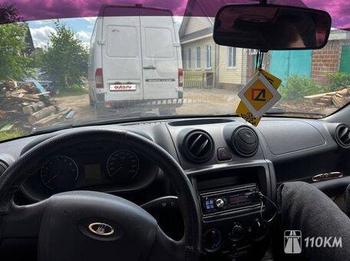 ВАЗ (Lada), Granta, 1600, 82, бензин, седан, механика, передний привод, среднее состояние, левый, черный, 250 000 ₽