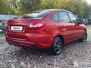 ВАЗ (Lada), Granta, 1600, 98, бензин, хэтчбек, автомат, передний привод, среднее состояние, левый, красный, 720 000 ₽