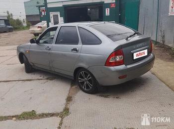 ВАЗ (Lada), Priora, 1600, 87, бензин, хэтчбек, механика, передний привод, среднее состояние, левый, серый, 230 000 ₽