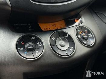 Toyota, RAV4, 2000, 146, бензин, внедорожник, вариатор, полный привод, среднее состояние, левый, белый, 1 450 000 ₽