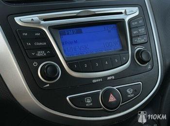 Hyundai, Solaris, 1400, 123, бензин, хэтчбек, механика, передний привод, среднее состояние, левый, серебряный, 725 000 ₽