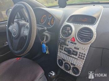 Opel, Corsa, 1200, 90, дизель, хэтчбек, механика, передний привод, среднее состояние, левый, серебряный, 350 000 ₽