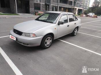 Daewoo, Nexia, 1500, 85, бензин, седан, механика, передний привод, среднее состояние, левый, серебряный, 200 000 ₽