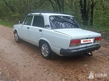 ВАЗ (Lada), 2107, 1600, 75, бензин, седан, механика, задний привод, среднее состояние, левый, белый, 200 000 ₽