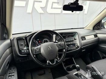 Mitsubishi, Outlander, 2000, 146, бензин, внедорожник, вариатор, полный привод, среднее состояние, левый, белый, 1 890 000 ₽