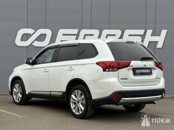 Mitsubishi, Outlander, 2000, 146, бензин, внедорожник, вариатор, полный привод, среднее состояние, левый, белый, 1 890 000 ₽